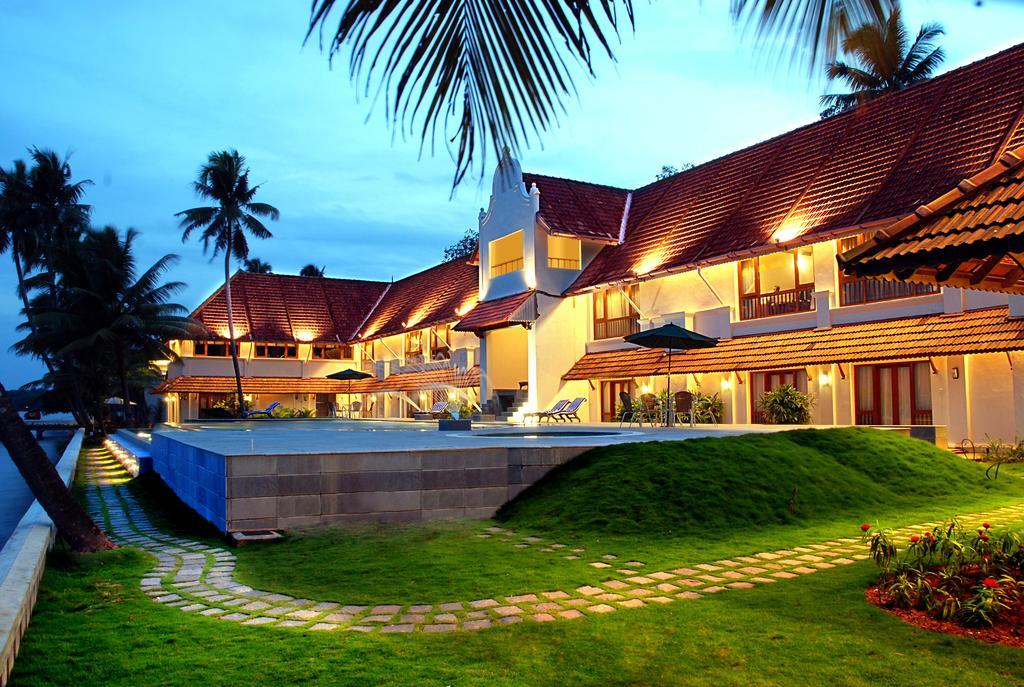 Lemon Tree Vembanad Lake Resort, Kerala Alappuzha Exteriör bild